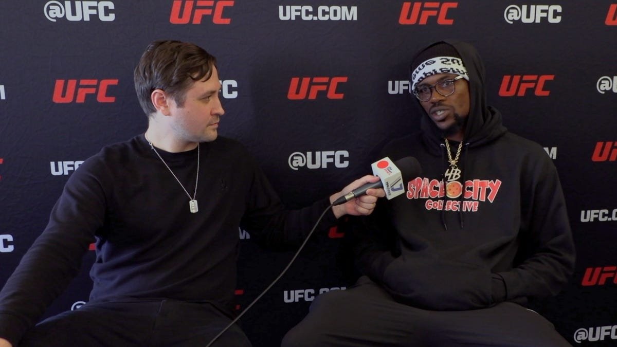 Kevin Holland says Mike Malott not on his level