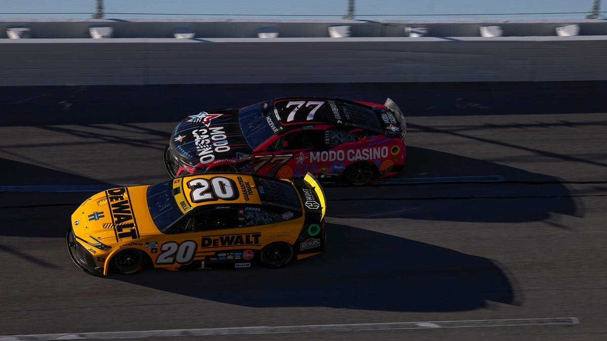 Christopher Bell ‘expecting a battle’ in Martinsville NASCAR Cup race Christopher Bell ‘expecting a battle’ in Martinsville NASCAR Cup race