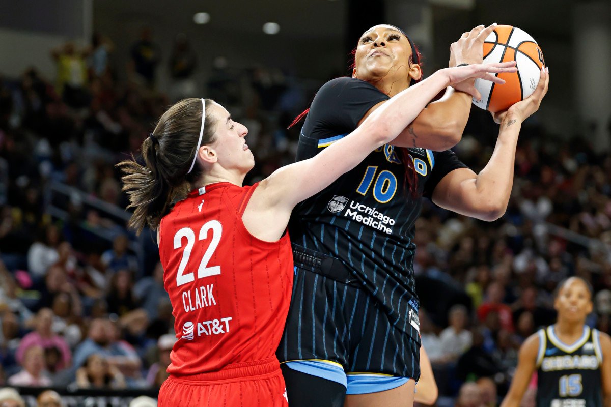 Chicago Sky Player’s Return From Temporary Leave Has the WNBA Excited Chicago Sky Player’s Return From Temporary Leave Has the WNBA Excited