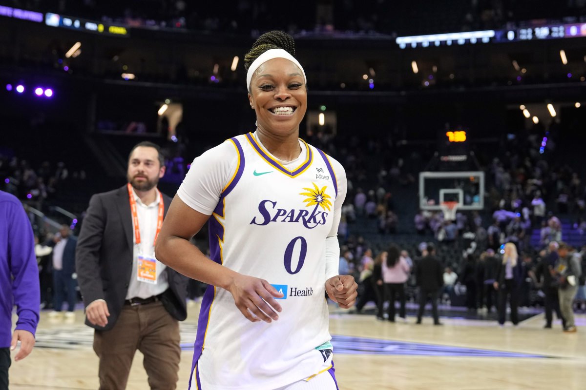 Caitlin Clark’s New Teammate Sends Strong Message After Signing with Indiana Fever Caitlin Clark’s New Teammate Sends Strong Message After Signing with Indiana Fever