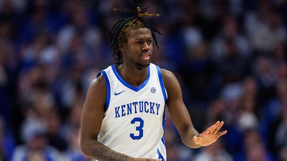 How concerned should Kentucky fans be about Kam Williams not being on the floor? How concerned should Kentucky fans be about Kam Williams not being on the floor?