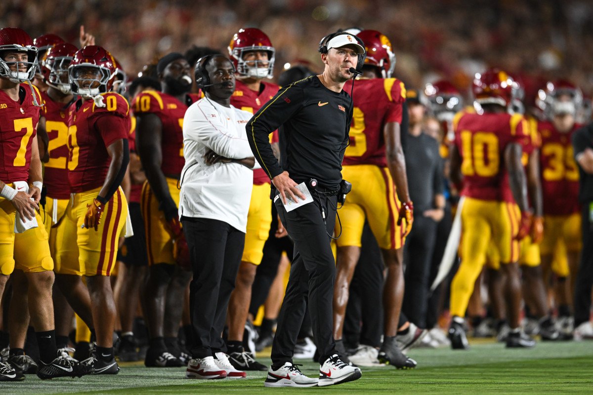 College Football Insider Names Big Ten Program as ‘Powerful’ as any in NIL Era College Football Insider Names Big Ten Program as ‘Powerful’ as any in NIL Era