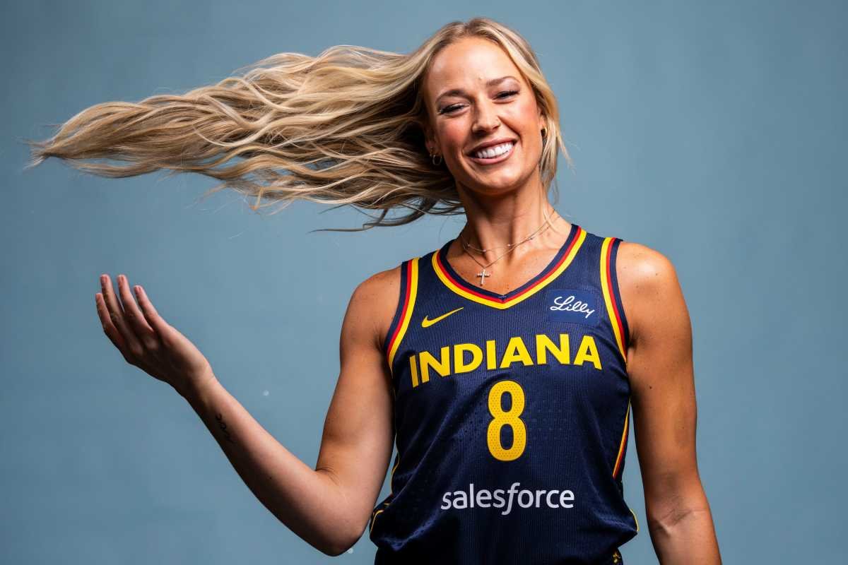 Caitlin Clark’s New Teammate Sizzles in Bikini Video Before WNBA Season Caitlin Clark’s New Teammate Sizzles in Bikini Video Before WNBA Season
