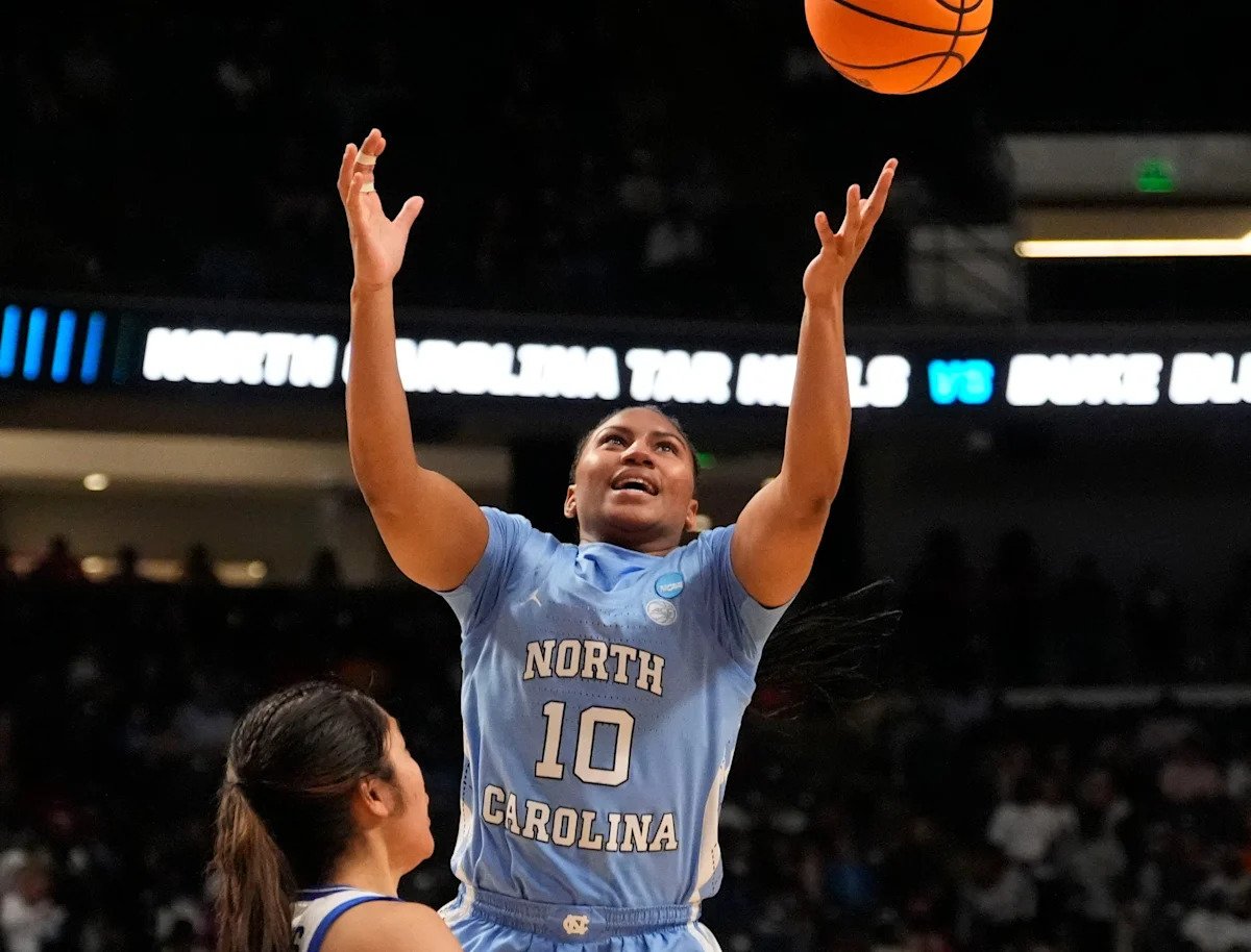 North Carolina’s Reniya Kelly out again as Women’s NCAA Tournament opens North Carolina’s Reniya Kelly out again as Women’s NCAA Tournament opens