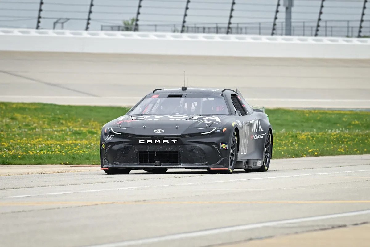 NASCAR Predictions Today: Eero 400 Picks, including Race and Stage Winners NASCAR Predictions Today: Eero 400 Picks, including Race and Stage Winners