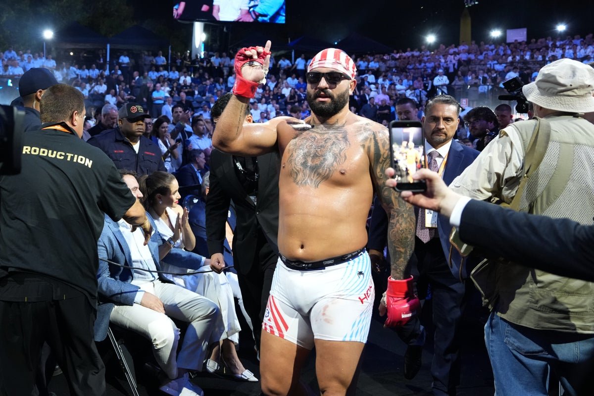 UFC White House fighter Josh Hokit calls Michelle Obama a ‘man’ in sweary post-win interview UFC White House fighter Josh Hokit calls Michelle Obama a ‘man’ in sweary post-win interview