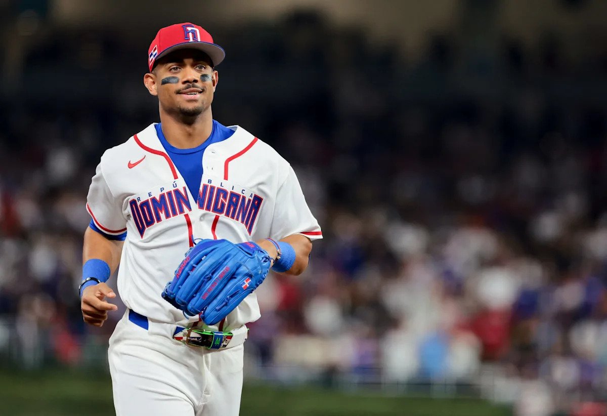 Julio Rodriguez makes ridiculous catch to rob Aaron Judge of extra bases at WBC Julio Rodriguez makes ridiculous catch to rob Aaron Judge of extra bases at WBC