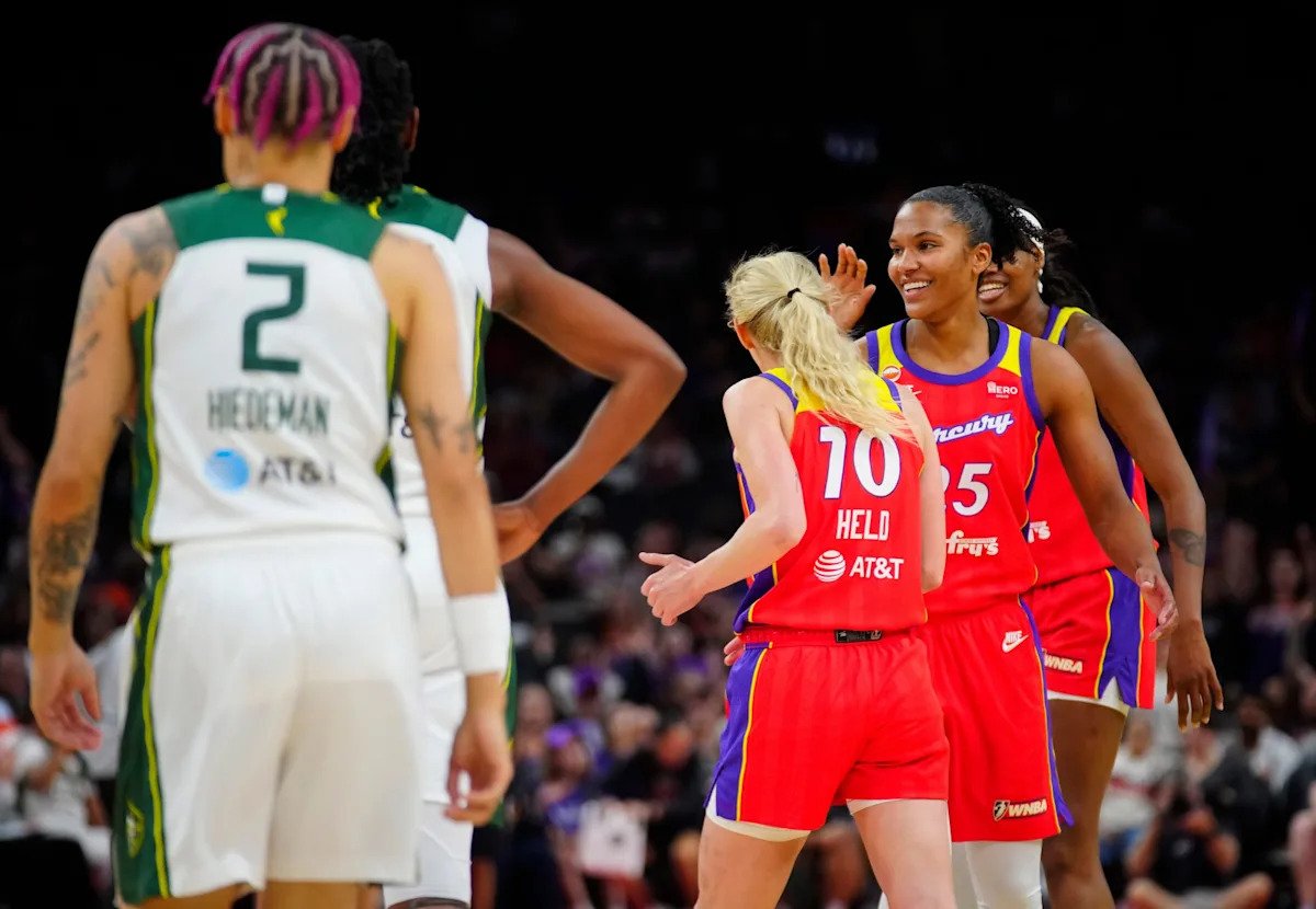 Mercury’s momentum continues to grow after blowout win over Storm Mercury’s momentum continues to grow after blowout win over Storm