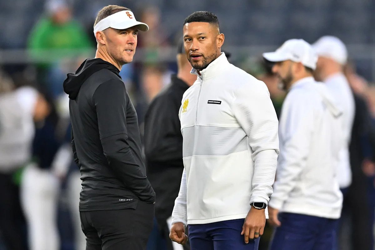 Southern California Football Roundtable: Will the USC-Notre Dame rivalry continue?
