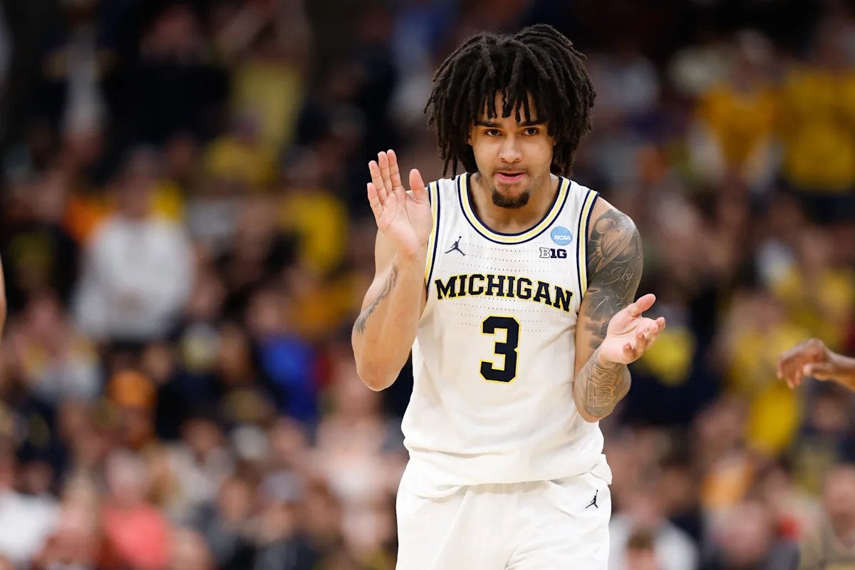 Duke-Michigan basketball game up in the air over broadcast rights Duke-Michigan basketball game up in the air over broadcast rights