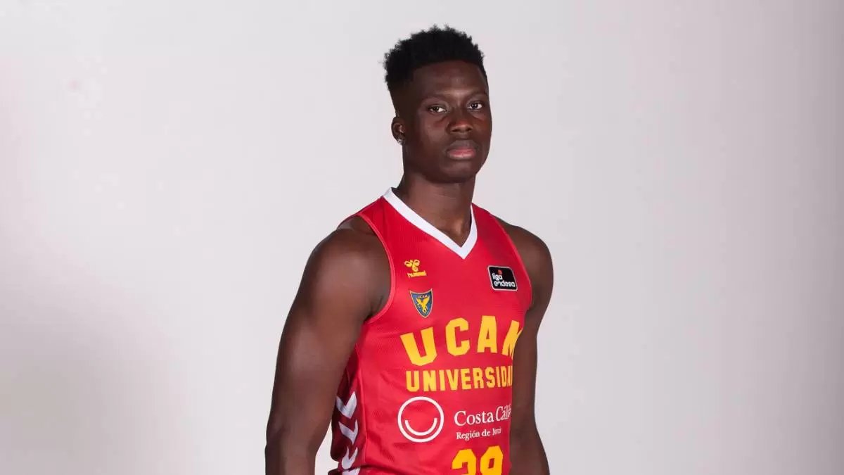 Alex Antetokounmpo likely heading to the G League Alex Antetokounmpo likely heading to the G League