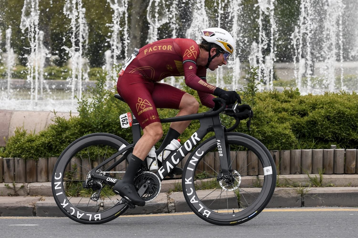 Factor Bikes doubles down on Modern Adventure Pro Cycling’s Tour de France ambitions, becomes co-title sponsor Factor Bikes doubles down on Modern Adventure Pro Cycling’s Tour de France ambitions, becomes co-title sponsor
