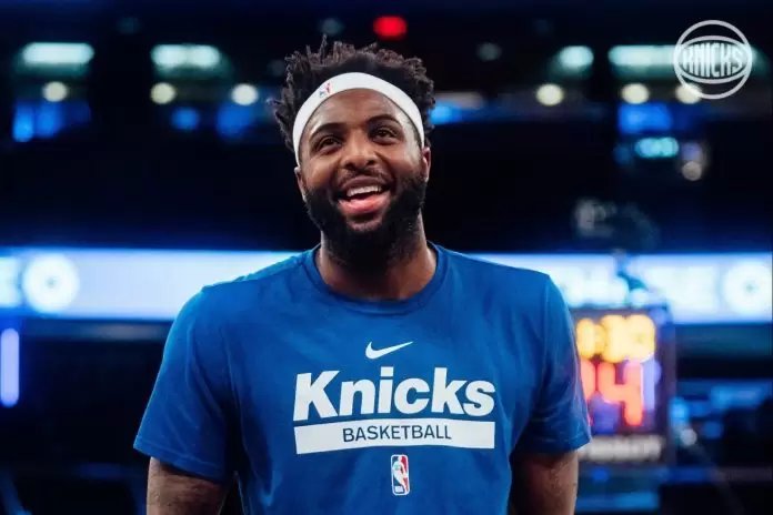 Mitchell Robinson earns start in Knicks’ preseason kickoff Mitchell Robinson earns start in Knicks’ preseason kickoff