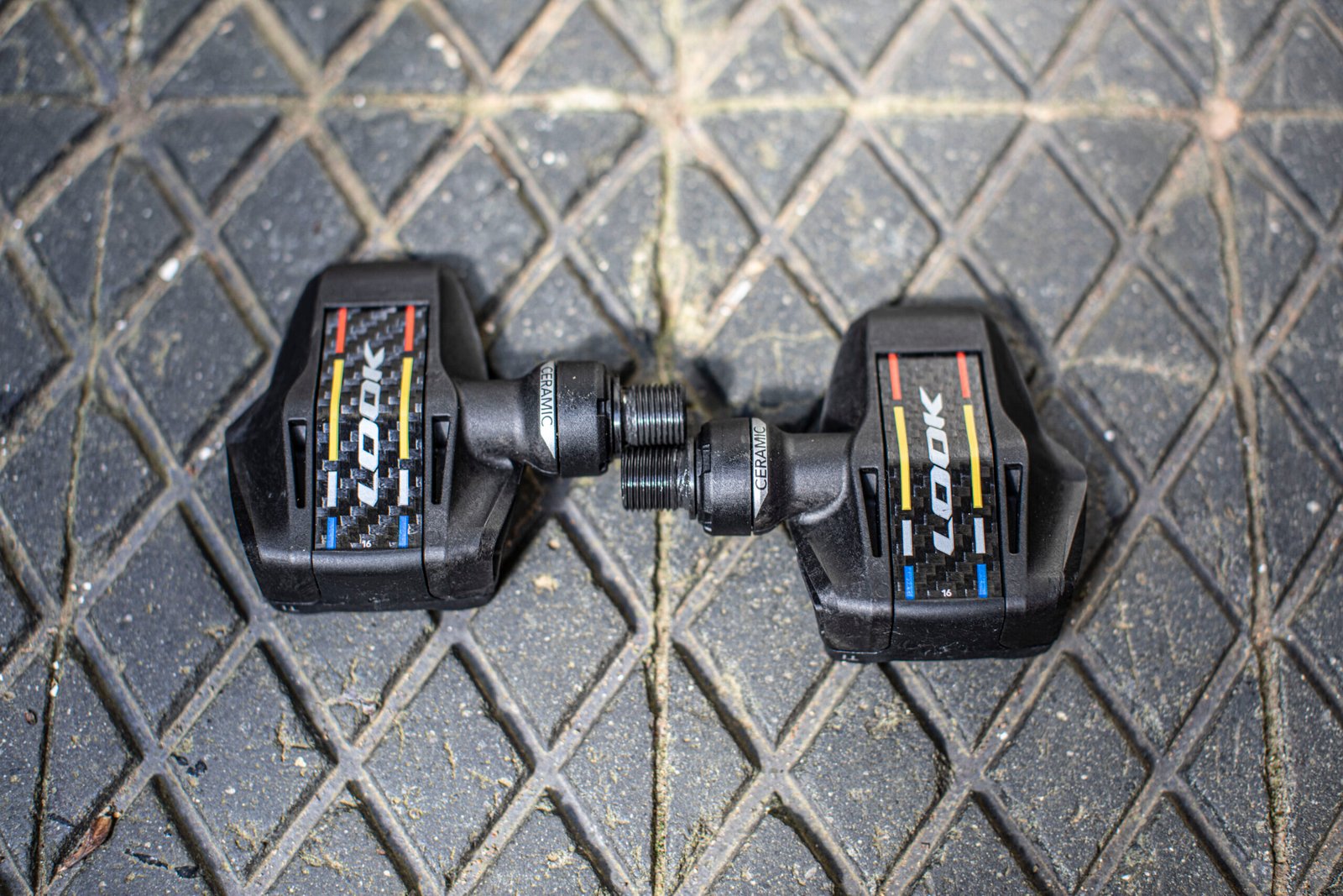 Look Keo Blade Ceramic Ti pedals review: Are they worth the lofty price hike over the regular Keo Blades? Look Keo Blade Ceramic Ti pedals review: Are they worth the lofty price hike over the regular Keo Blades?