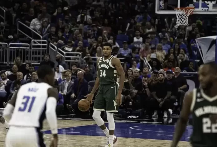 Bucks prioritize draft capital in Giannis Antetokounmpo discussions Bucks prioritize draft capital in Giannis Antetokounmpo discussions