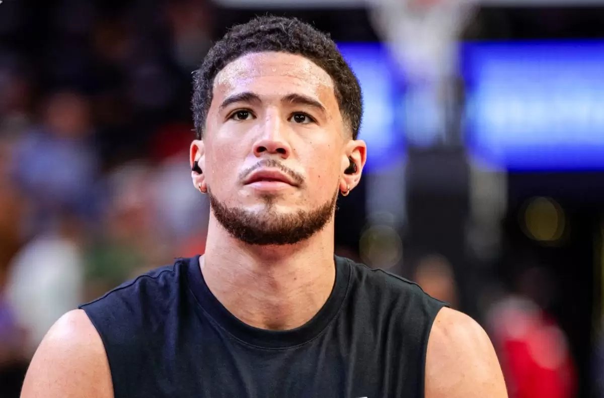 Booker maintains high expectations despite Suns’ youthful lineup