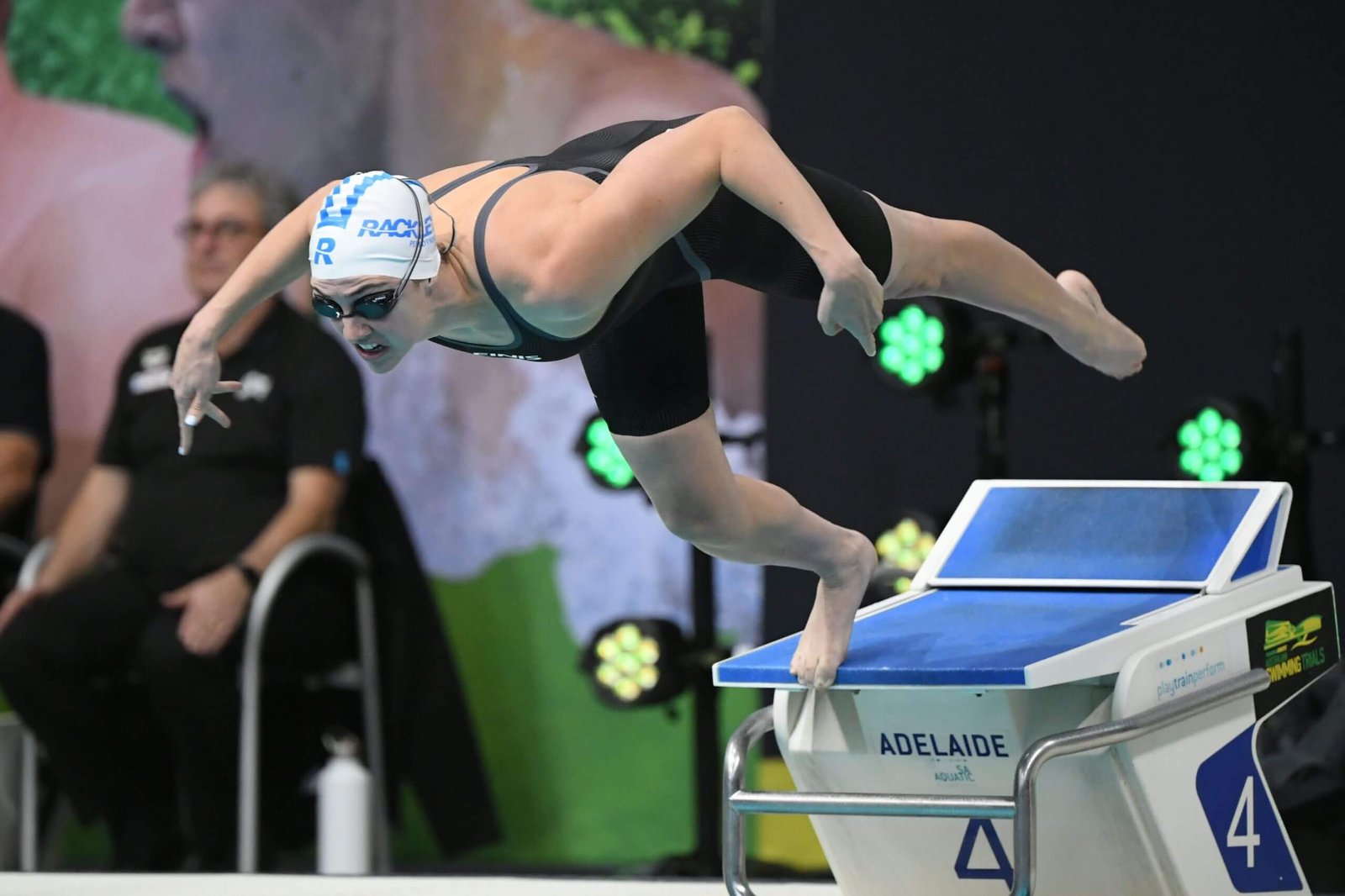 Australia Claims 400 Free Relay Crown at World Championships Australia Claims 400 Free Relay Crown at World Championships