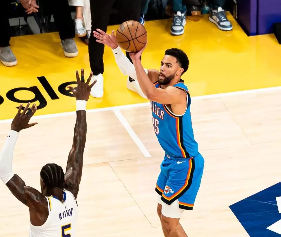 Chet Holmgren on Ajay Mitchell: “I think there’s a lot of things in his game” Chet Holmgren on Ajay Mitchell: “I think there’s a lot of things in his game”