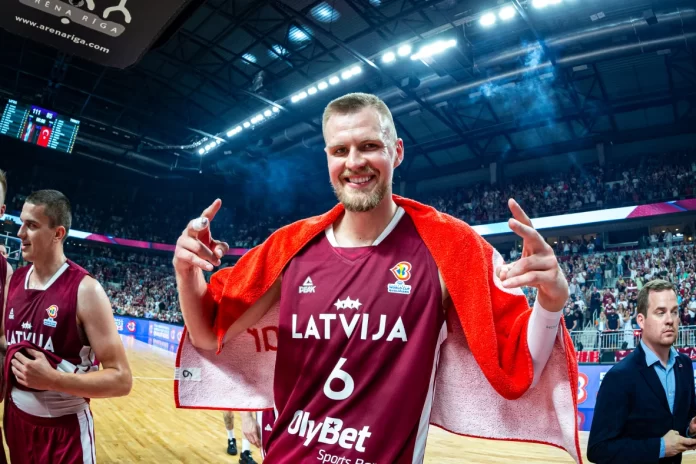 Kristaps Porzingis on Nikola Jokic: Probably world’s No. 1 Kristaps Porzingis on Nikola Jokic: Probably world’s No. 1
