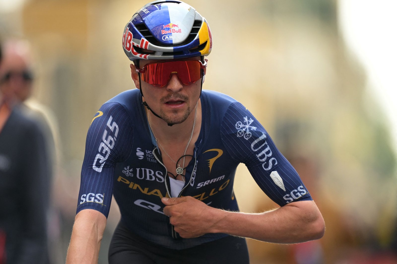 Tom Pidcock out of Tour de Suisse after contracting viral infection Tom Pidcock out of Tour de Suisse after contracting viral infection