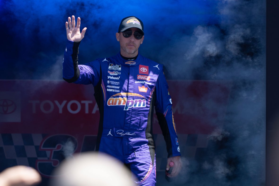 Majority of NASCAR Playoff Committe Wants New Championship Format Majority of NASCAR Playoff Committe Wants New Championship Format