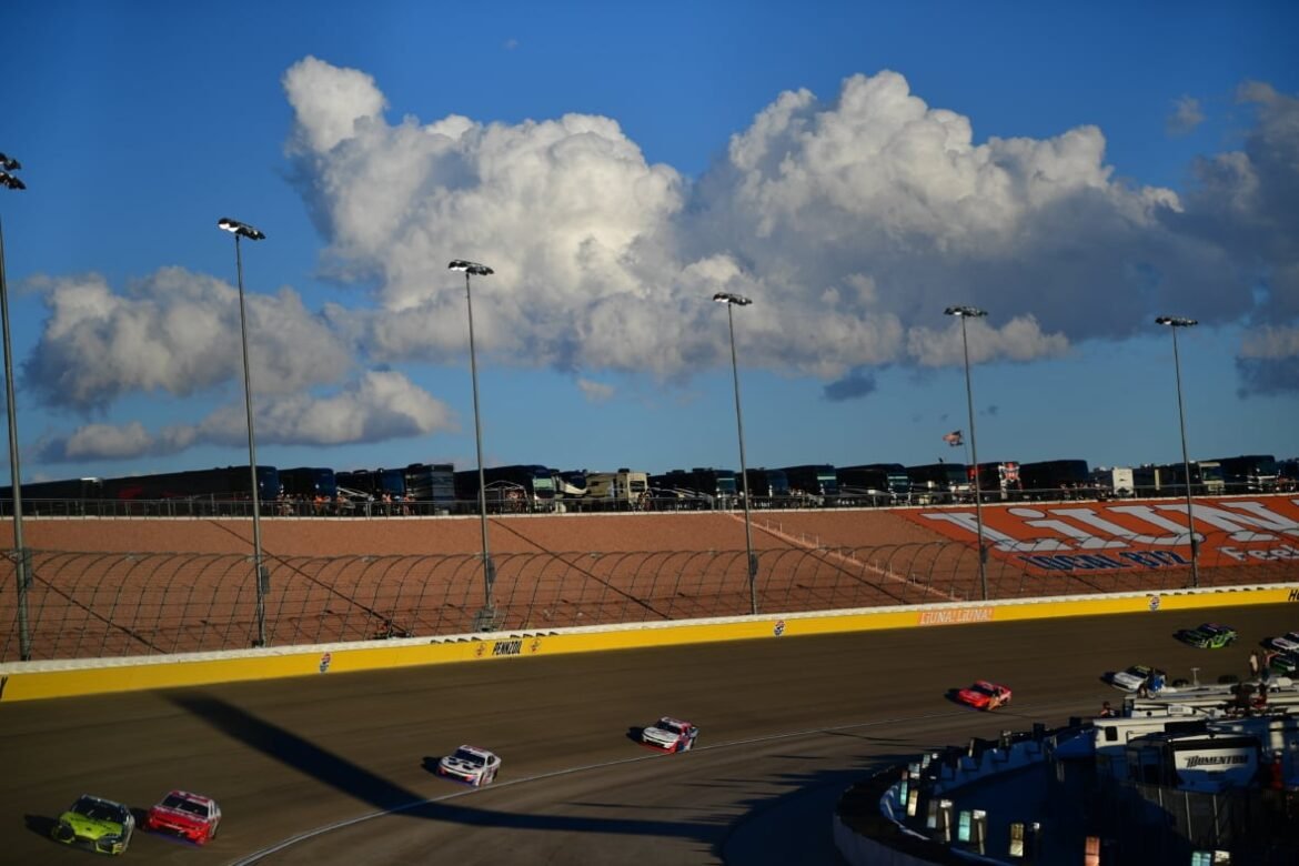 NASCAR-Xfinity-Focused-Health-302-27303776-1180×787.jpg