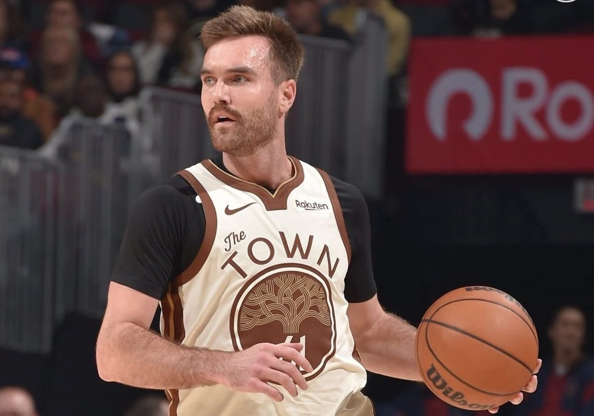 Suns sign Pat Spencer Suns sign Pat Spencer