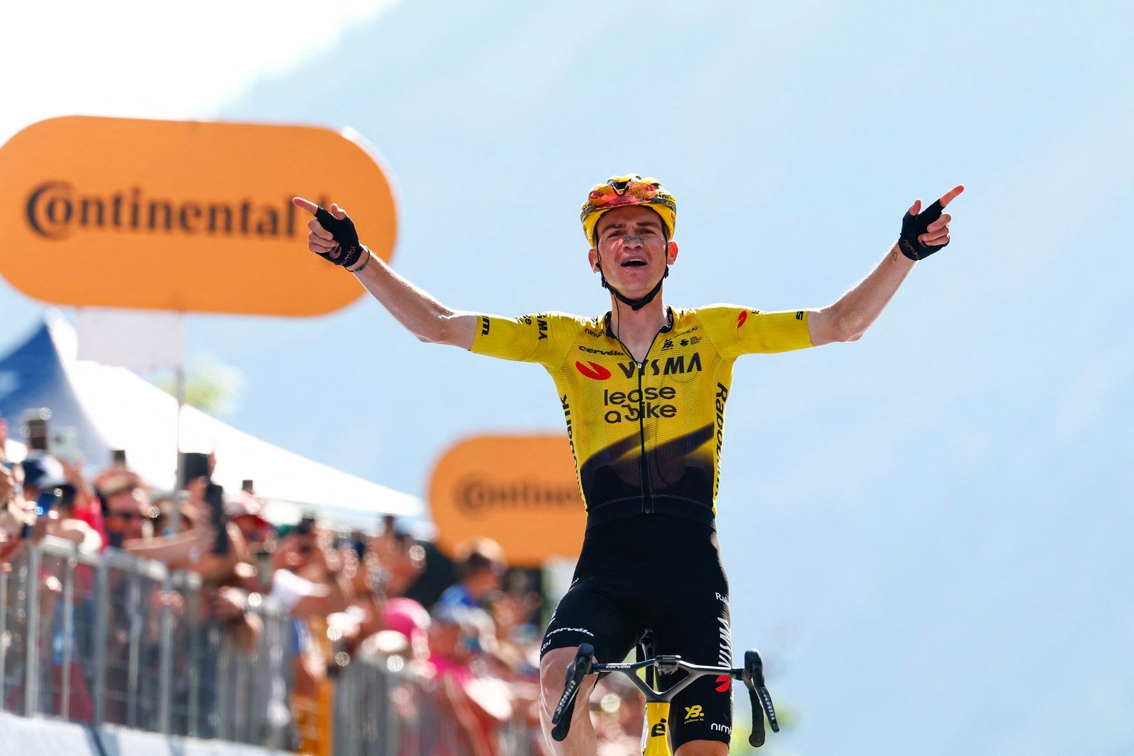 ‘I knew I had to seize the opportunity’ – Sepp Kuss conquers Dolomites to win stage 19 of Giro d’Italia as general classification shaken up ‘I knew I had to seize the opportunity’ – Sepp Kuss conquers Dolomites to win stage 19 of Giro d’Italia as general classification shaken up