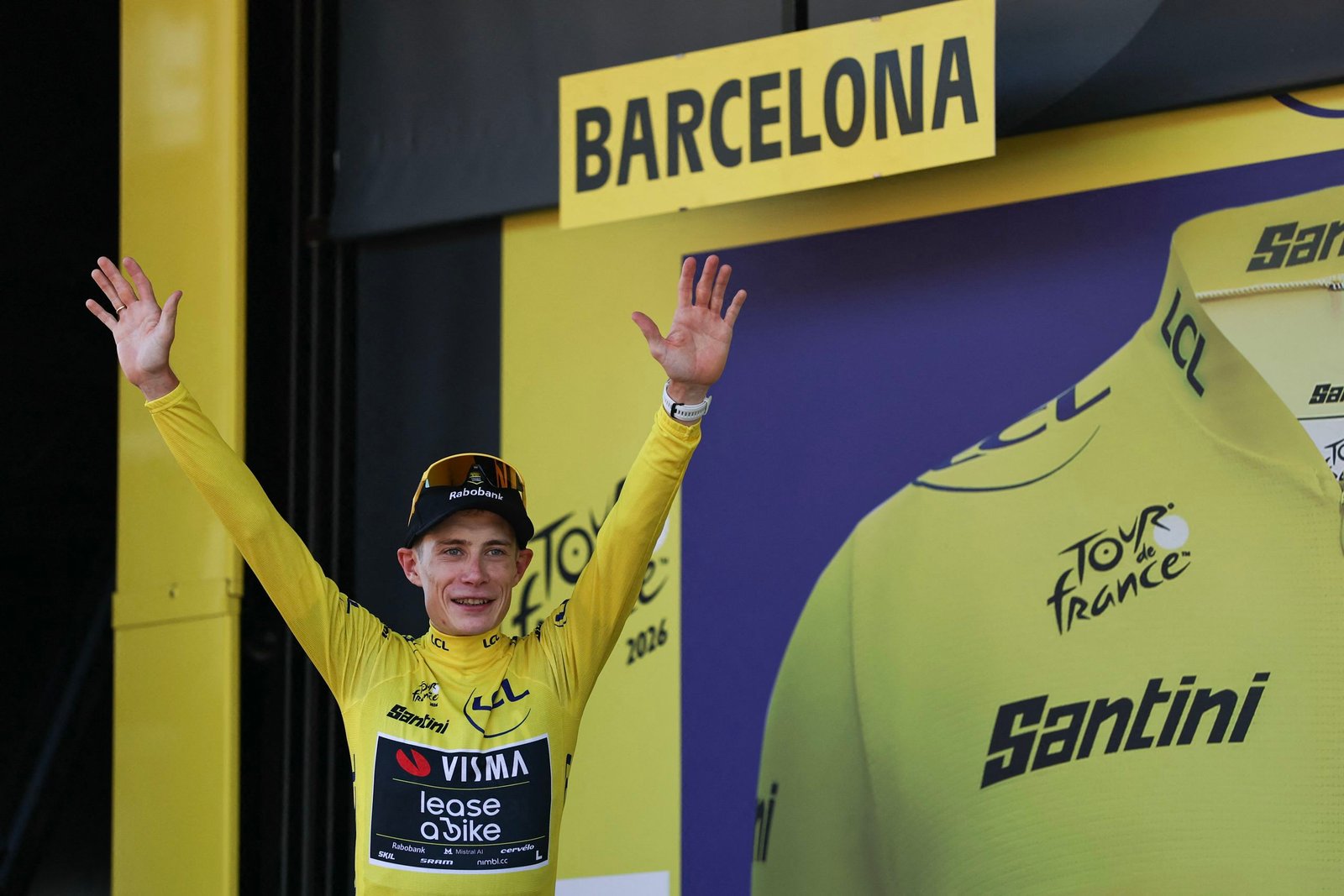 ‘Now I feel I can close this chapter’ – Tour de France yellow jersey is a ‘dream come true’ for Jonas Vingegaard after two tough years ‘Now I feel I can close this chapter’ – Tour de France yellow jersey is a ‘dream come true’ for Jonas Vingegaard after two tough years