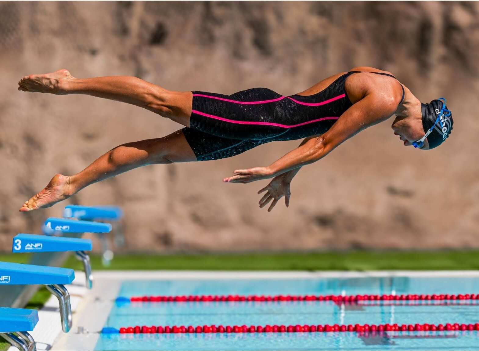 Torri Huske Pushes Into New Tech with deboer Swim Torri Huske Pushes Into New Tech with deboer Swim