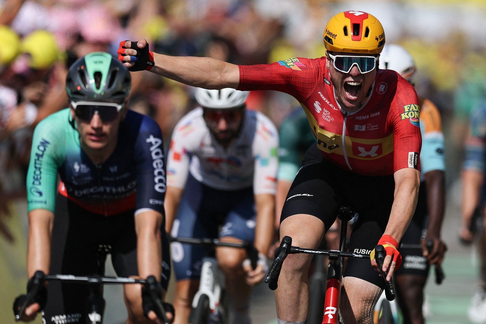 ‘It means everything’ – Søren Wærenskjold powers to record-breaking Tour de France win on stage 11 ‘It means everything’ – Søren Wærenskjold powers to record-breaking Tour de France win on stage 11