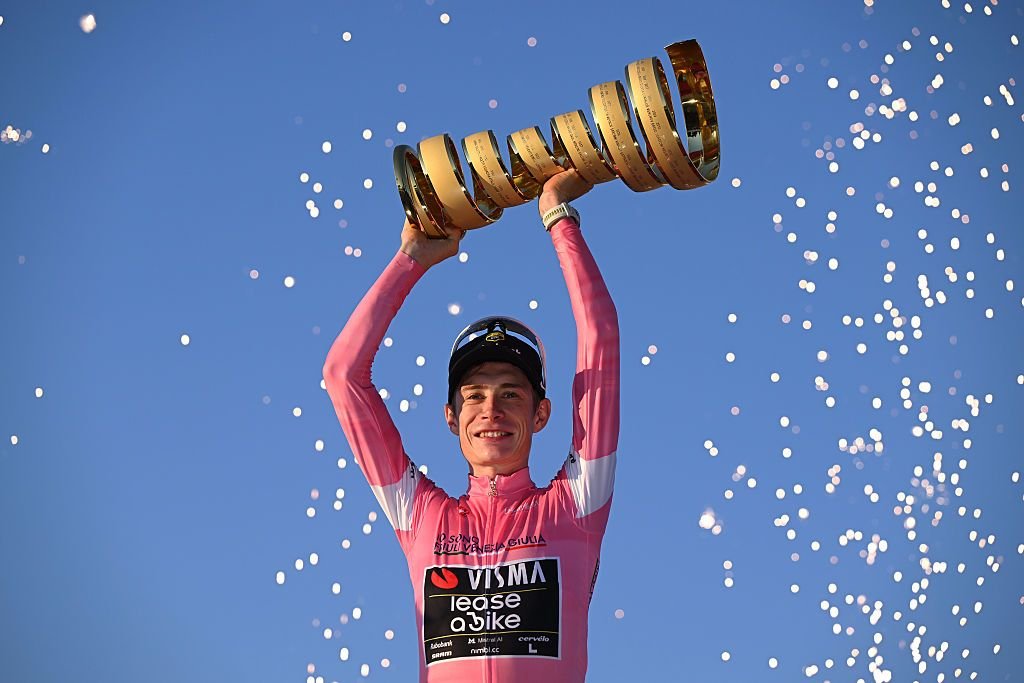 ‘I’m lost for words’: Jonas Vingegaard becomes the eighth-ever rider to win all three Grand Tours ‘I’m lost for words’: Jonas Vingegaard becomes the eighth-ever rider to win all three Grand Tours