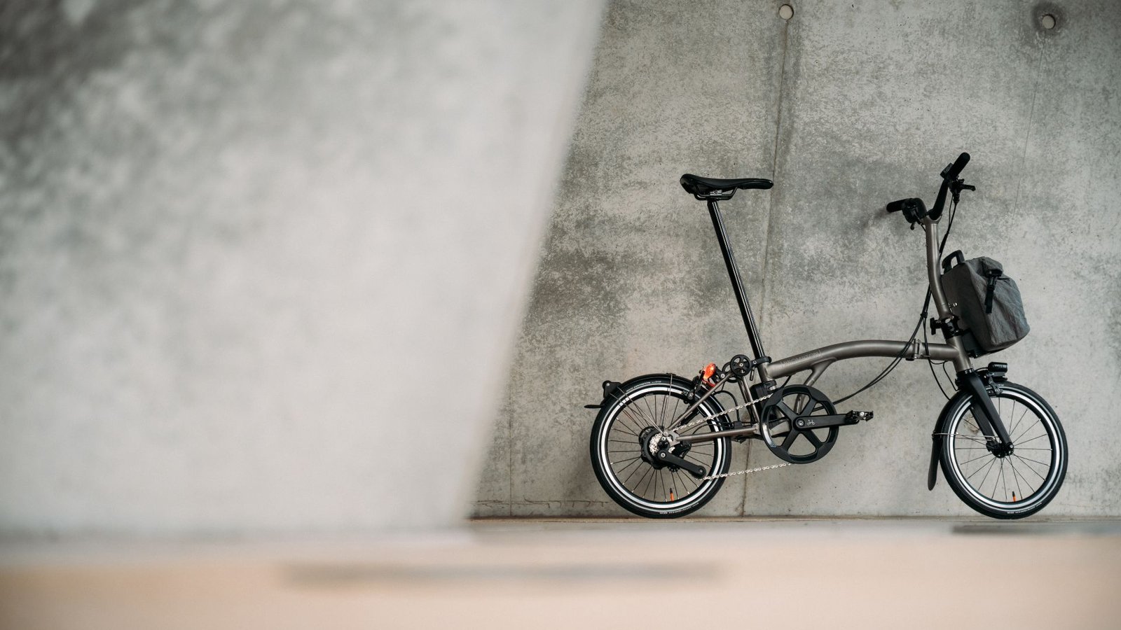 Brompton abandons front wheel drive, in big rethink on e-bike range