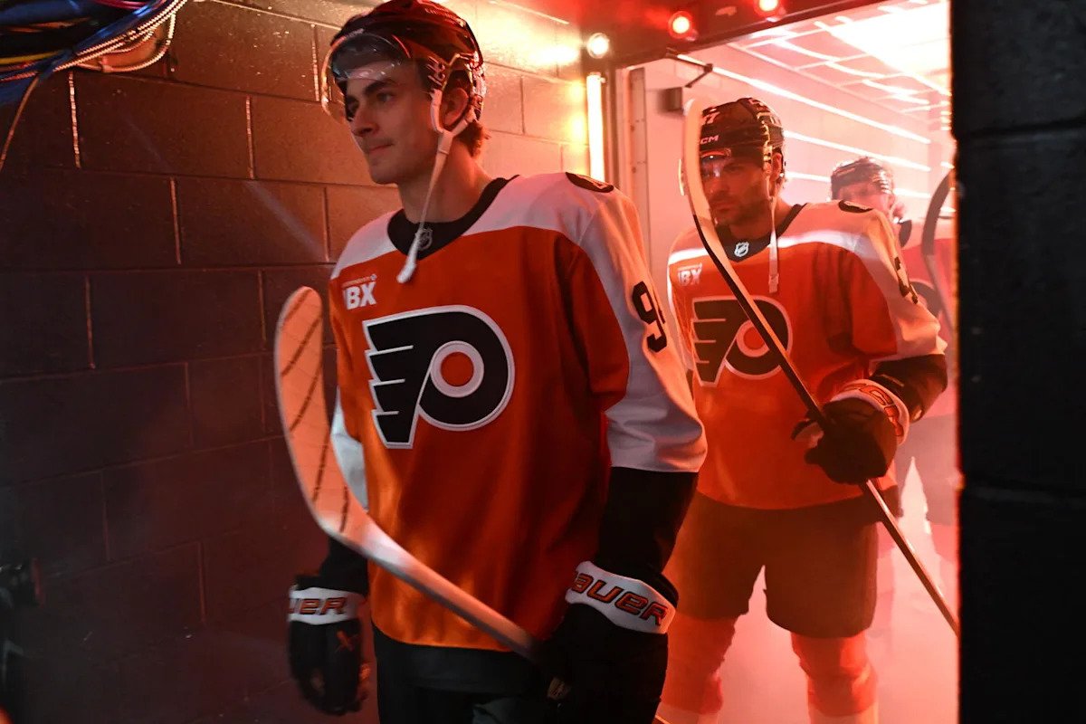 Flyers Prospect Early Favorite to Win 2027 Calder Trophy Flyers Prospect Early Favorite to Win 2027 Calder Trophy