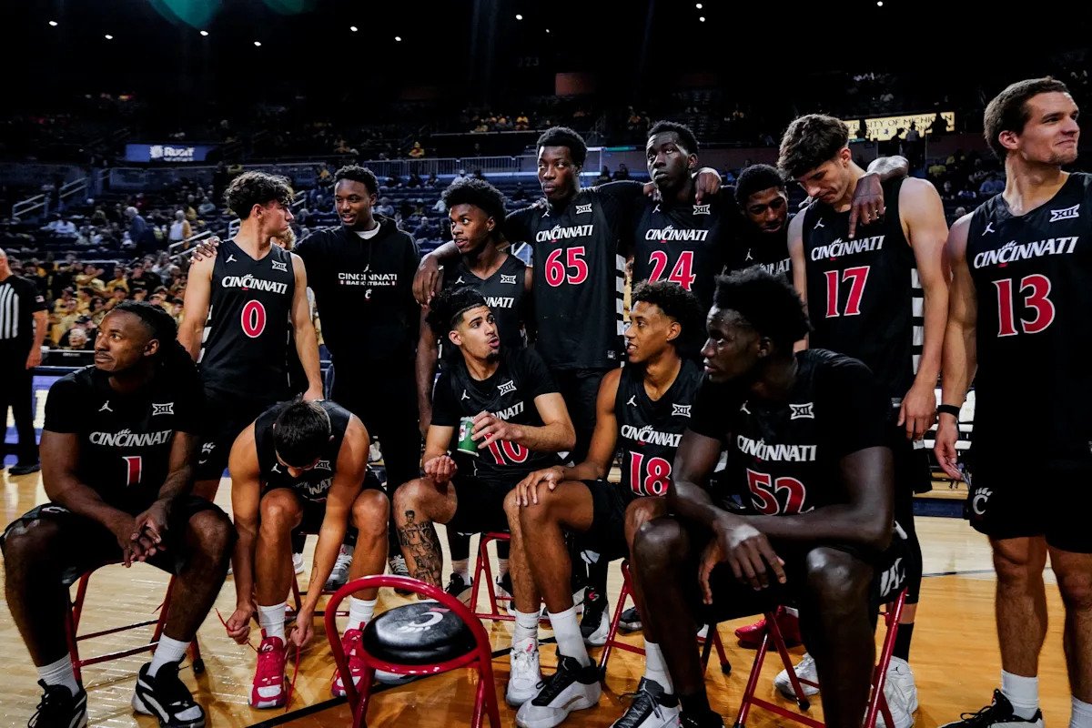 Takeaways from Cincinnati Bearcats basketball exhibition win at Michigan Wolverines