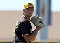 Padres prospects poorly regarded among pundits Padres prospects poorly regarded among pundits