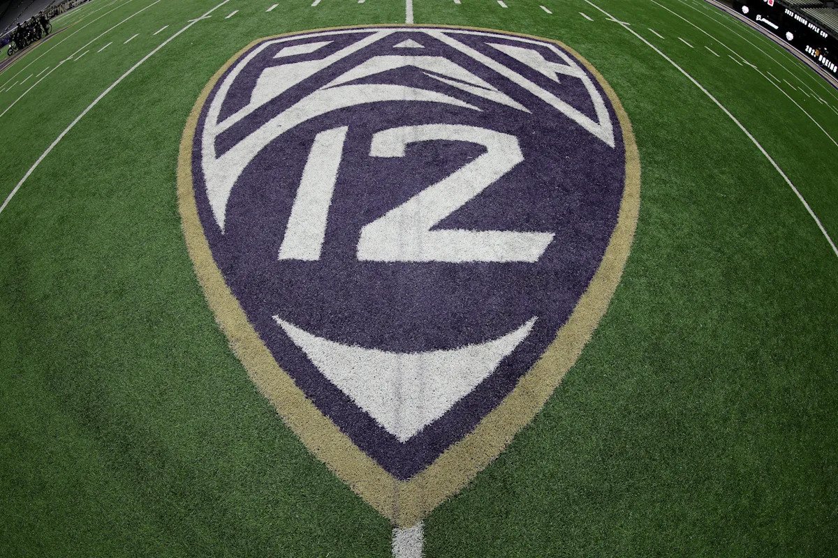 Pac-12 adds seven schools for 2026 football season Pac-12 adds seven schools for 2026 football season
