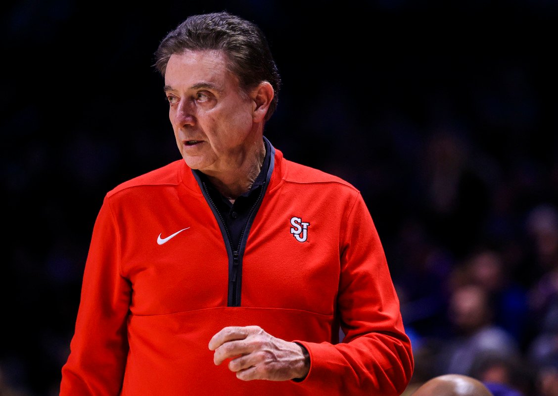 Rick Pitino Turns Heads with Intention to ‘Spank’ His Son Rick Pitino Turns Heads with Intention to ‘Spank’ His Son