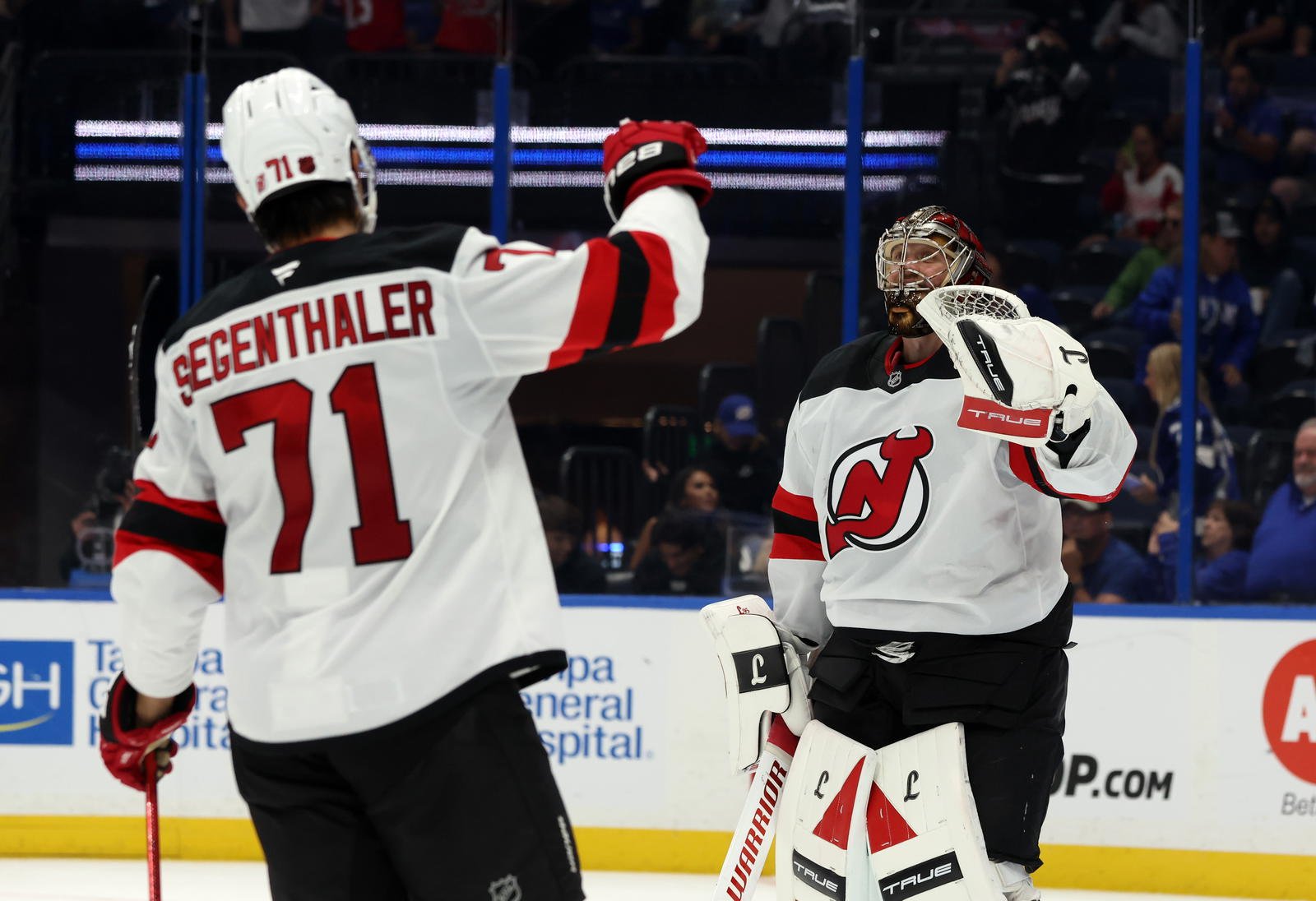 Columbus Blue Jackets (2 pts) vs. New Jersey Devils (2 pts) Game Preview Columbus Blue Jackets (2 pts) vs. New Jersey Devils (2 pts) Game Preview