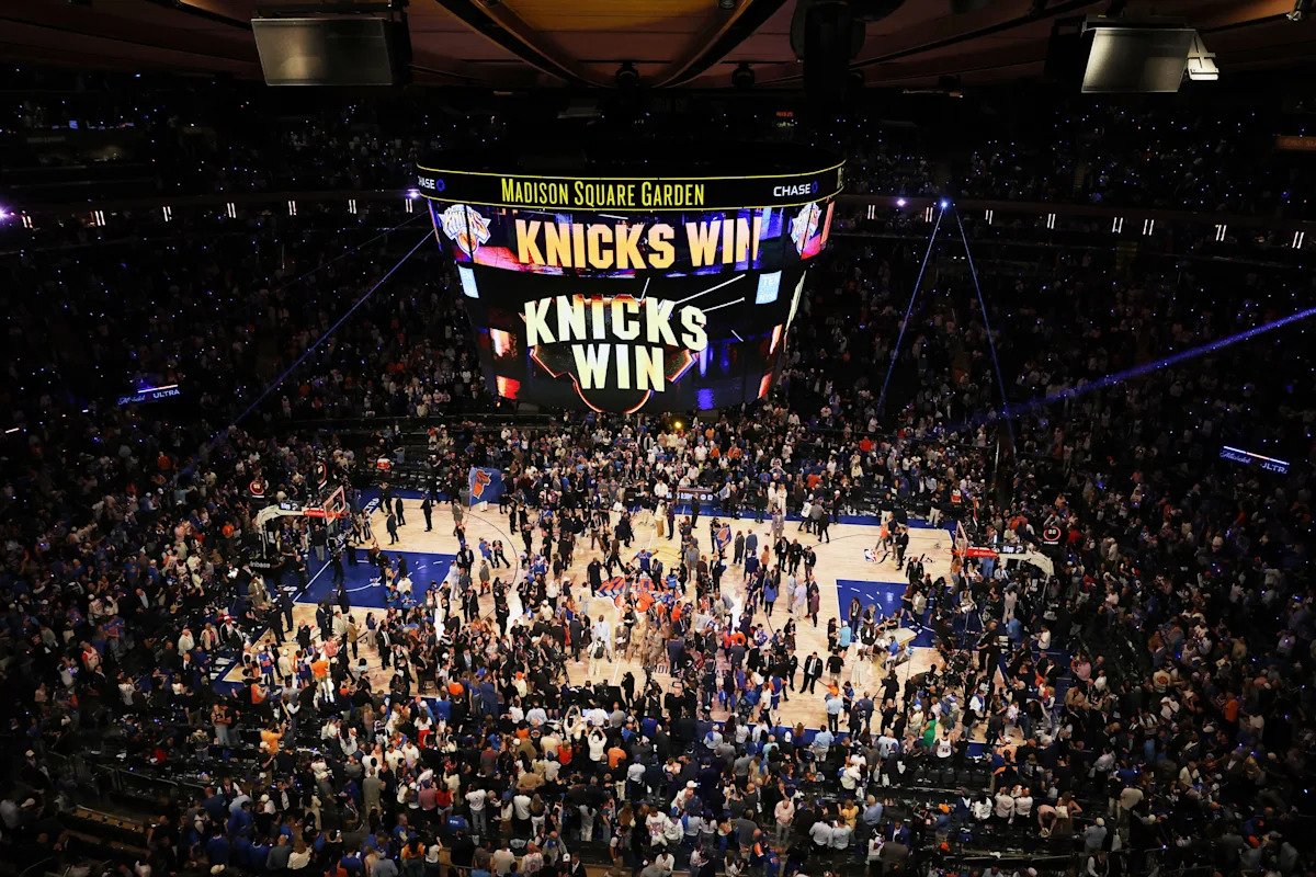 What it was like inside MSG the for greatest game in Knicks history What it was like inside MSG the for greatest game in Knicks history