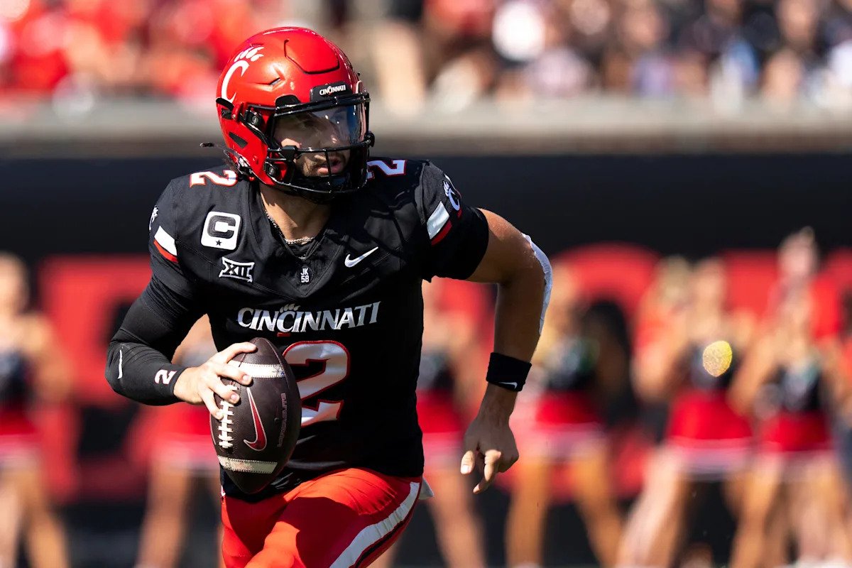Cincinnati Bearcats football vs. UCF Knights live updates, scores, highlights