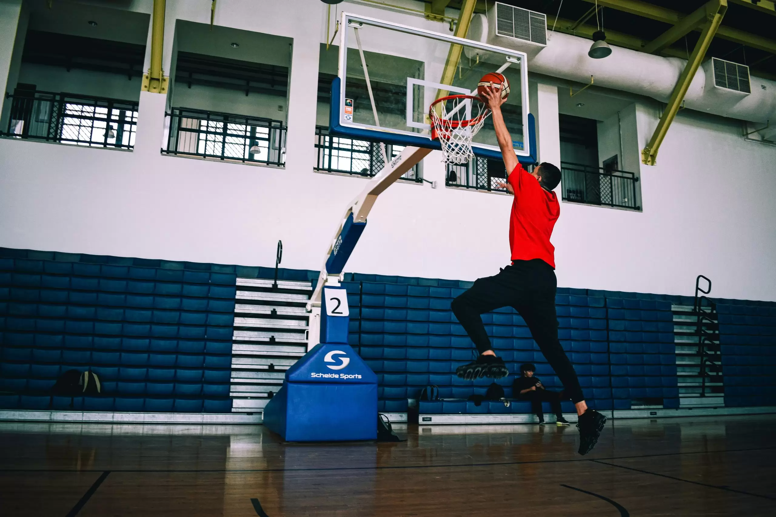 Prolonged Hangtime: The Artistry of Freedom Above the Rim Prolonged Hangtime: The Artistry of Freedom Above the Rim