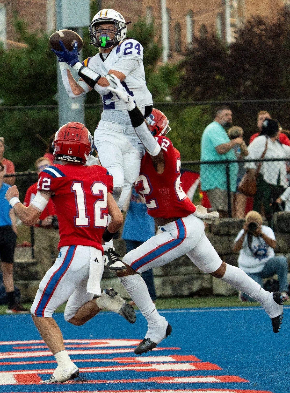 Unioto’s defense shines in dominating season-opening win over Portsmouth Unioto’s defense shines in dominating season-opening win over Portsmouth