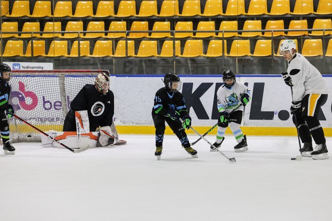 Where is Flyers Goalie Aleksei Kolosov Now? Where is Flyers Goalie Aleksei Kolosov Now?