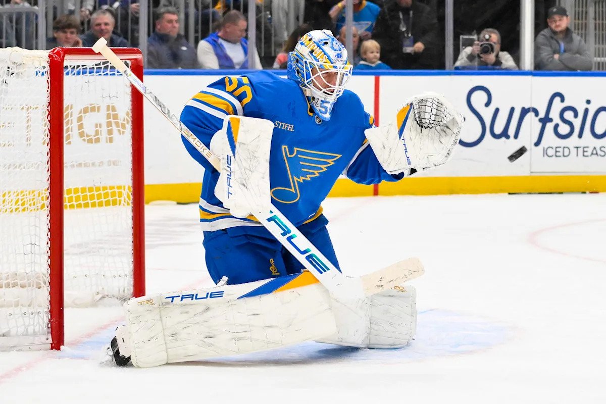 2 Goaltenders Who Would Make Devils Even More Dangerous 2 Goaltenders Who Would Make Devils Even More Dangerous