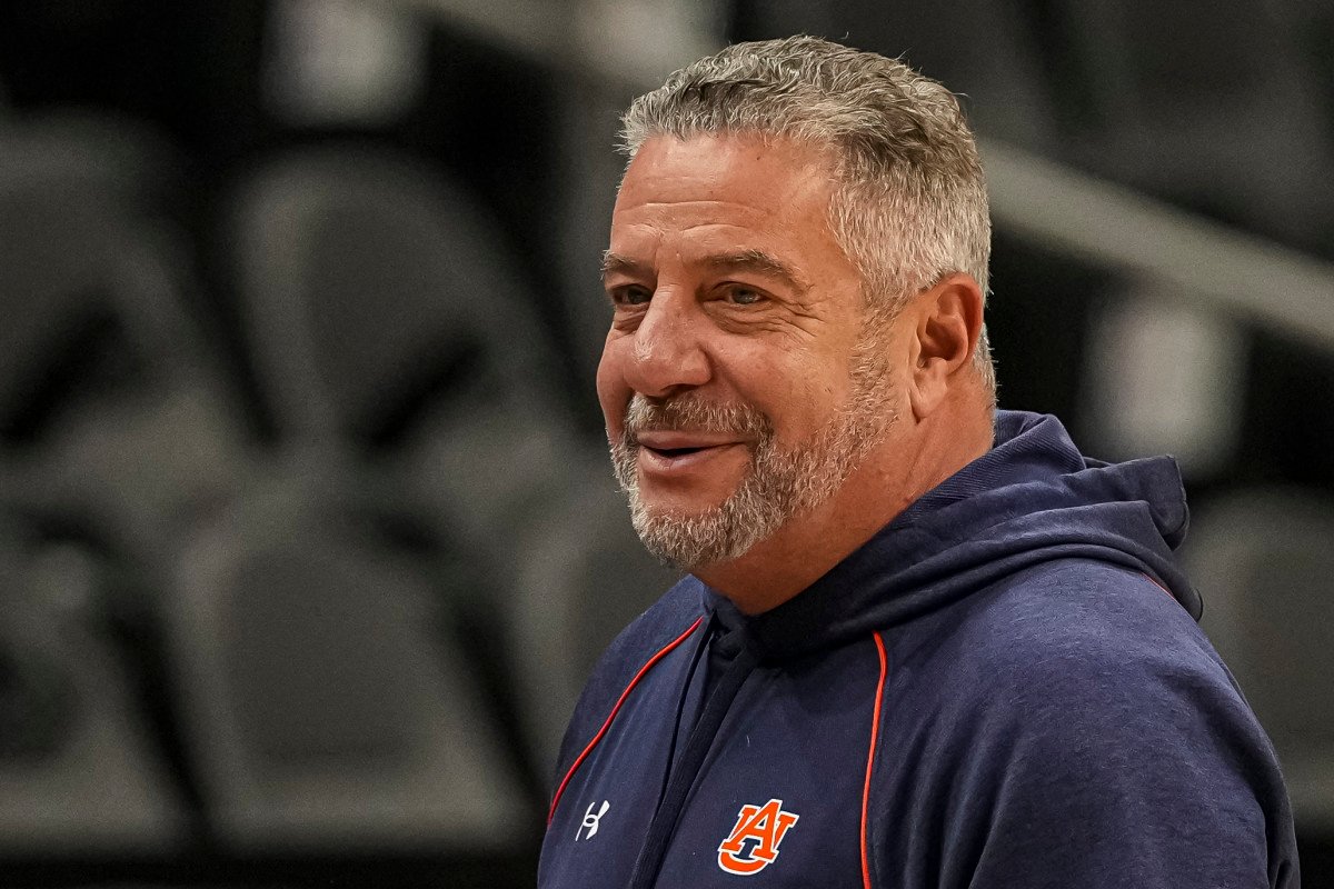 Charles Barkley Supports Bruce Pearl Leaving Auburn to Pursue Political Role Charles Barkley Supports Bruce Pearl Leaving Auburn to Pursue Political Role