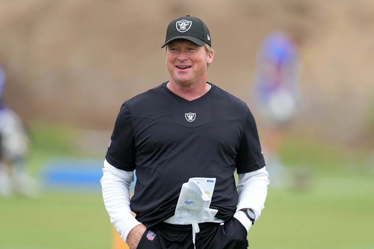 Jon Gruden sounds alarms on football: ‘I think the game is dissolving’ Jon Gruden sounds alarms on football: ‘I think the game is dissolving’