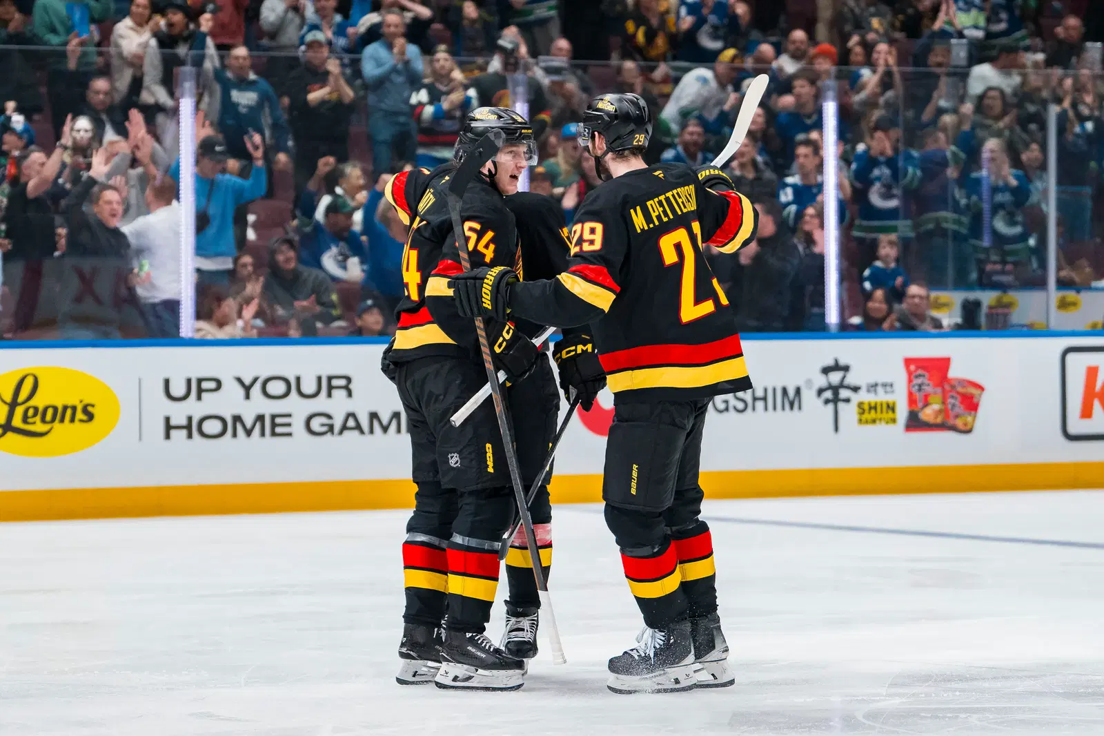 The Hockey News’ Vancouver Canucks Mailbag: Vibes, Räty & More The Hockey News’ Vancouver Canucks Mailbag: Vibes, Räty & More