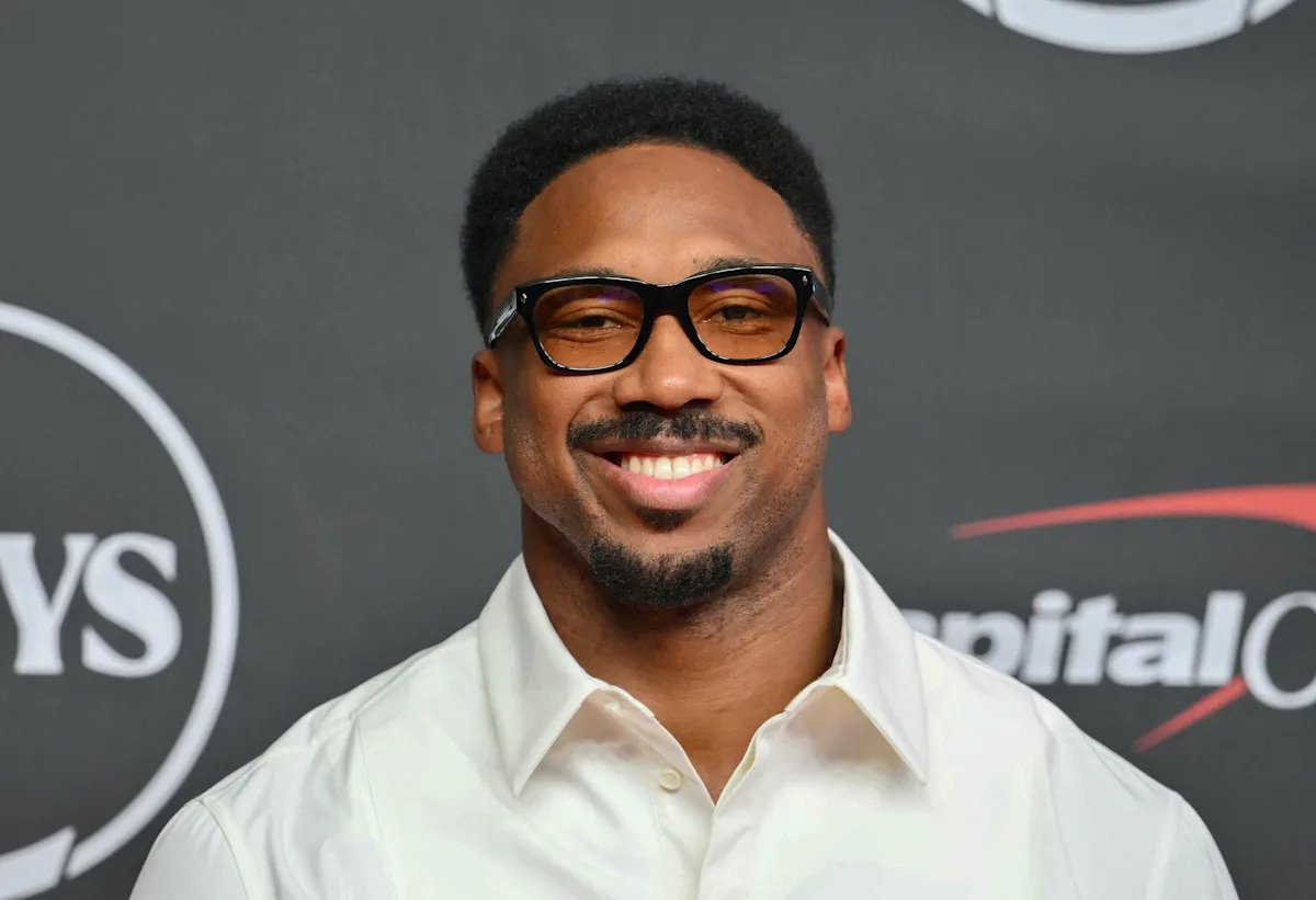 New Rams star Myles Garrett wins ESPY award for ‘Best NFL Player’ New Rams star Myles Garrett wins ESPY award for ‘Best NFL Player’