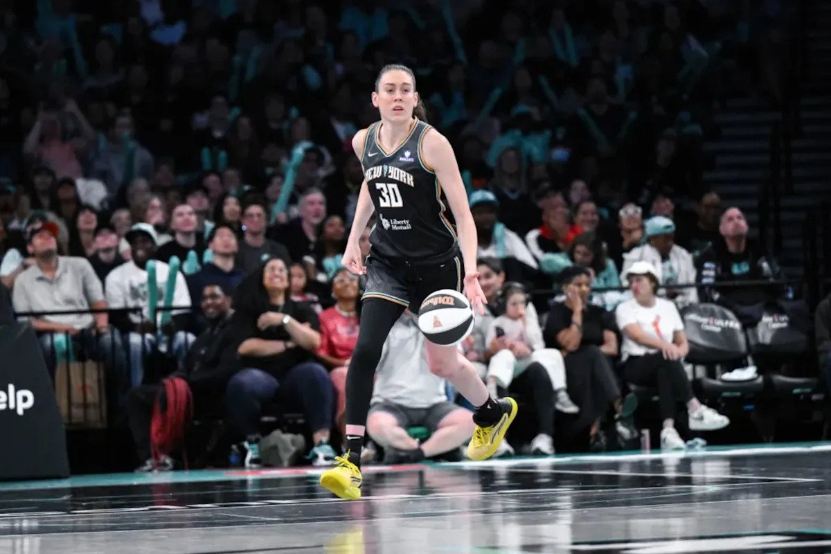 Breanna Stewart has yet to find her 3-point groove — but she thinks it’s coming Breanna Stewart has yet to find her 3-point groove — but she thinks it’s coming
